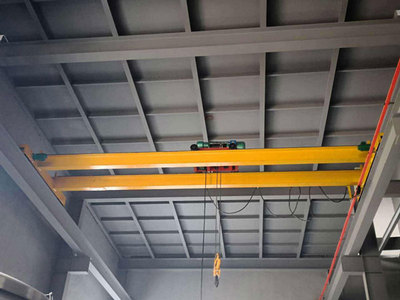 LH电动双梁桥式起重机