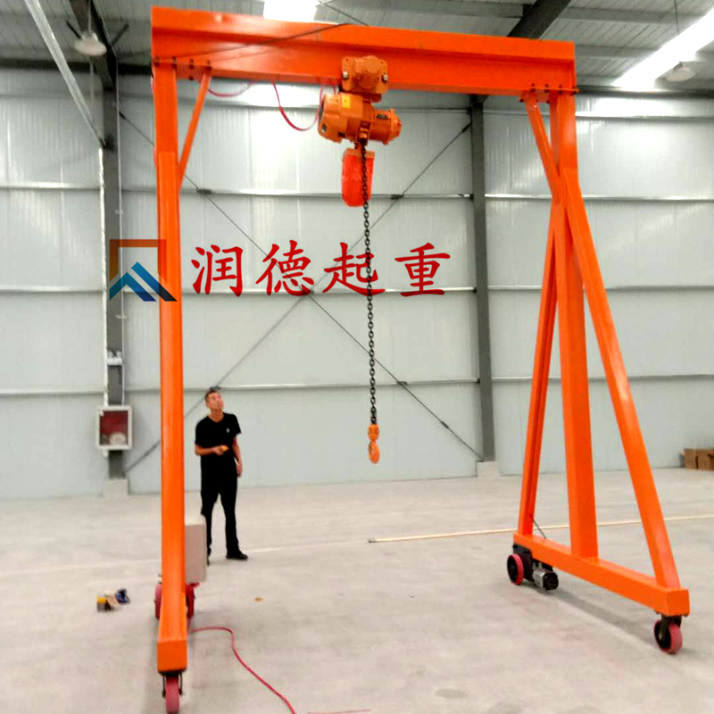3吨无轨转向龙门吊.jpg
